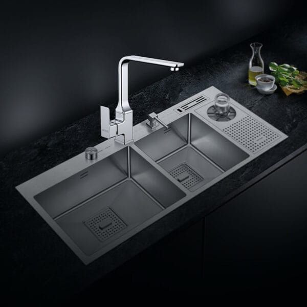 343212 SWISH Picasso Sink Mixer - Image 4